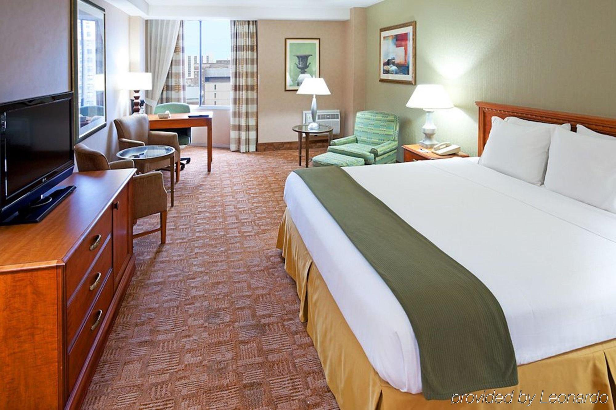 Express Philadelphia-midtown By Ihg Hotel